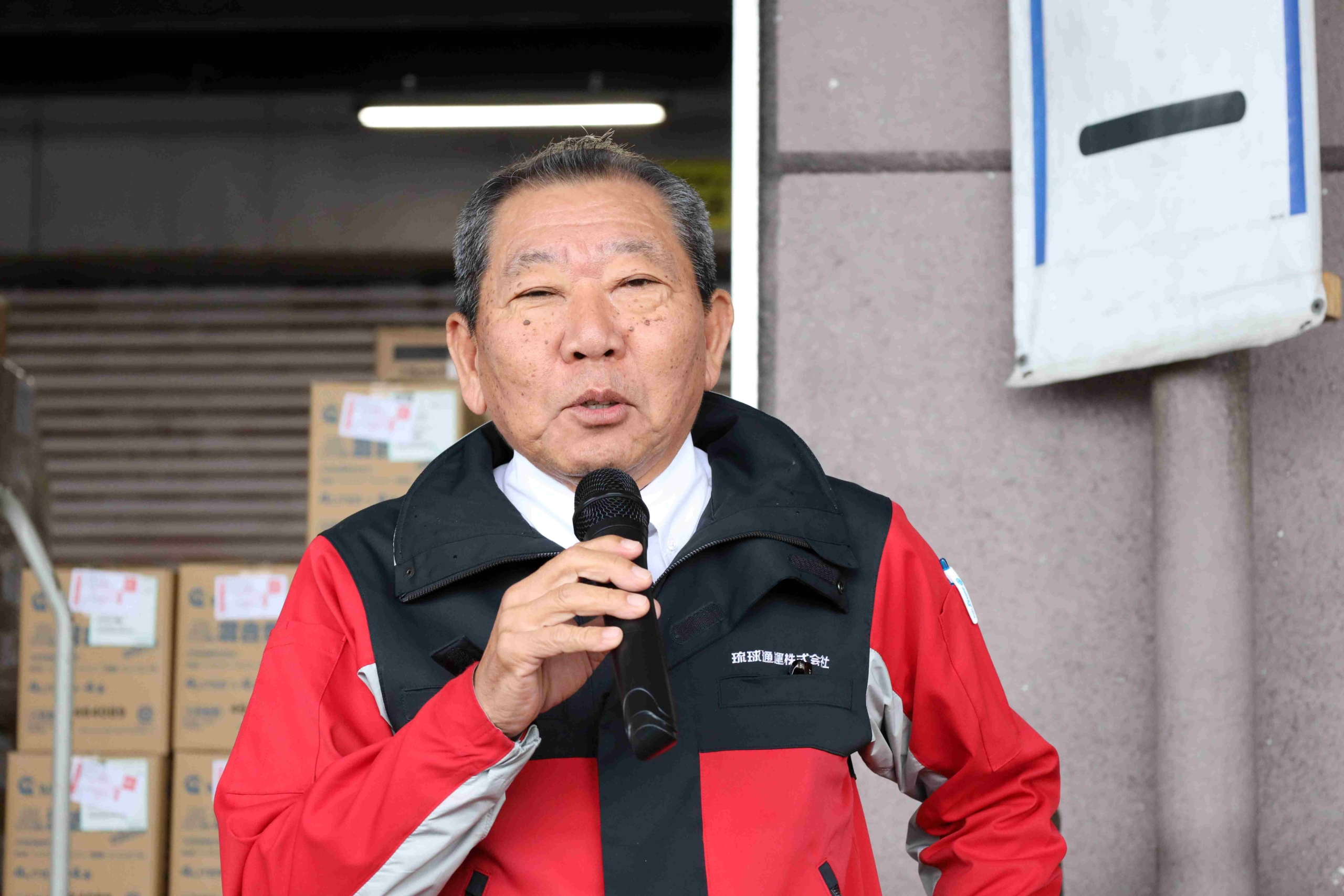 喜納社長の挑戦と感謝の記事が「物流ウィークリー新聞社」に掲載されました。